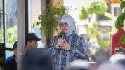 Indira Yusuf Ismail Apresiasi Pelayanan Posyandu dan UMKM di Lorong Bitowa