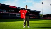 Thom Haye Resmi Kembali Berlabuh di Eredivisie dengan Almere City