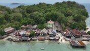 Donasi Insan PLN Listriki 100% Pulau Katindoang dengan Energi Bersih