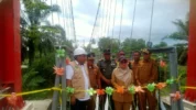 Bupati Luwu Utara Resmikan Jembatan Gantung Penghubung Antar Desa Pongo dan Bumi Harapan