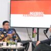 Wakil Menteri Transmigrasi Saat Menjadi Tamu Dalam Ngobrol Kebangsaan WRPodcast yang Dipandu Oleh Wahyuni Refi Setyabekti