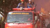 Personel Dinas Pemadam Kebakaran (Damkar) Kabupaten Bekasi