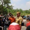Wali Kota Bekasi Pantau Penertiban Bangunan Liar di Saluran PJT Wisma Asri